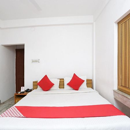 Hotel O New Silver Inn Calcutta Exteriör bild