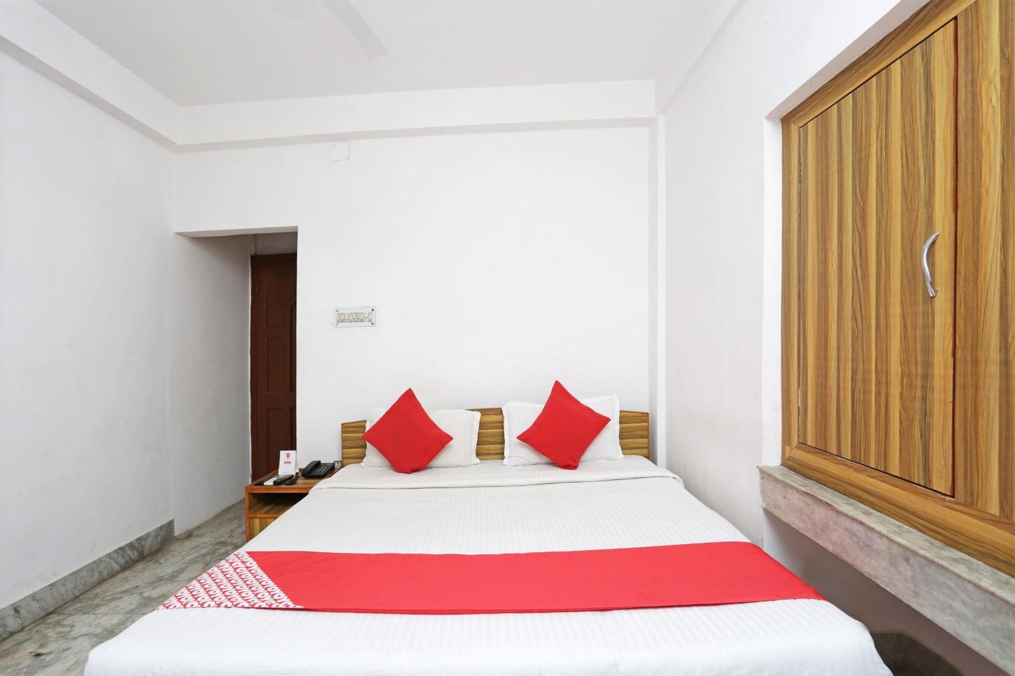 Hotel O New Silver Inn Calcutta Exteriör bild